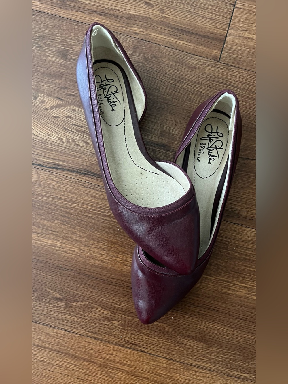 Life Stride Women's Pointed Toe Flats in Wine - Picture 6 of 6